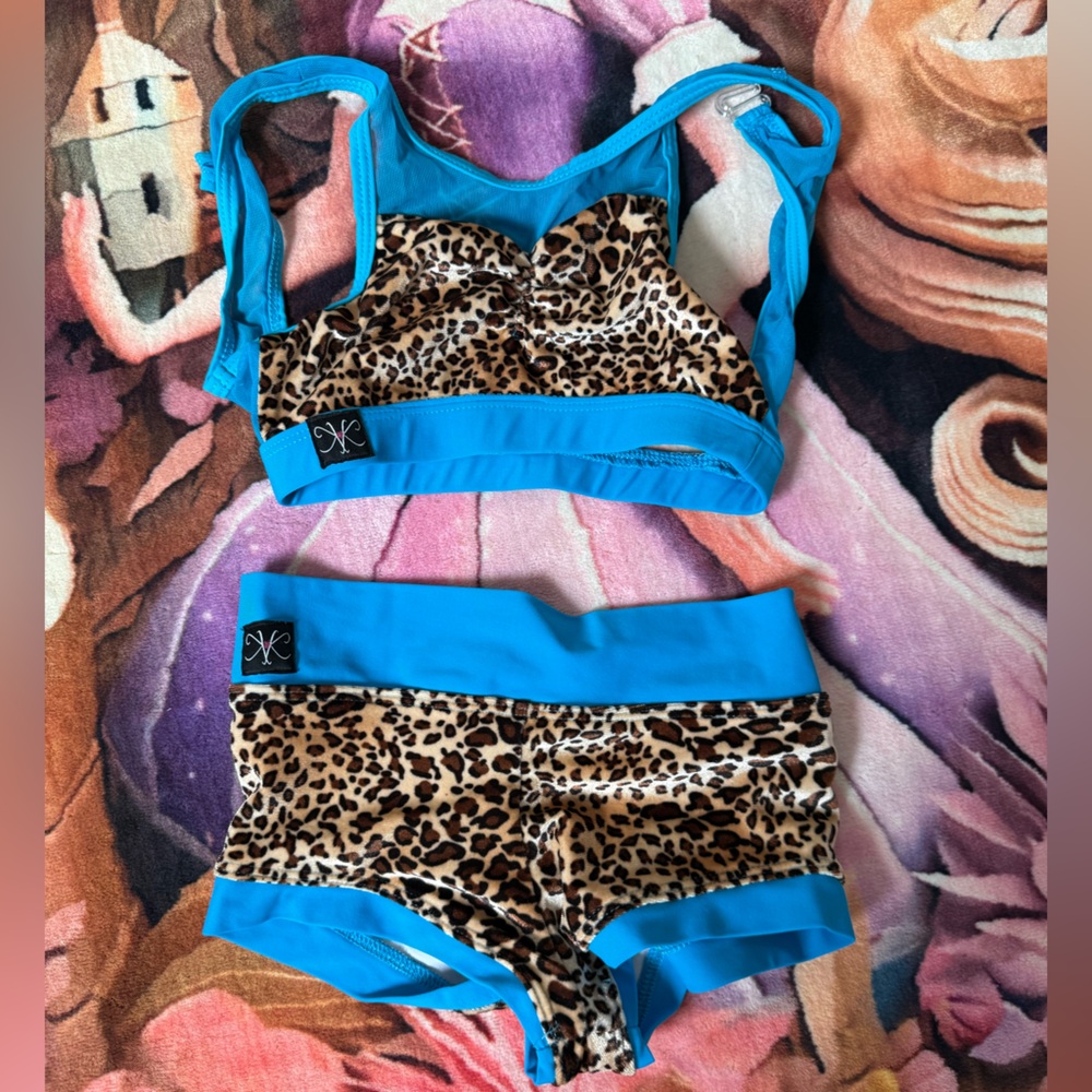 Leopard Print dance wear kids.